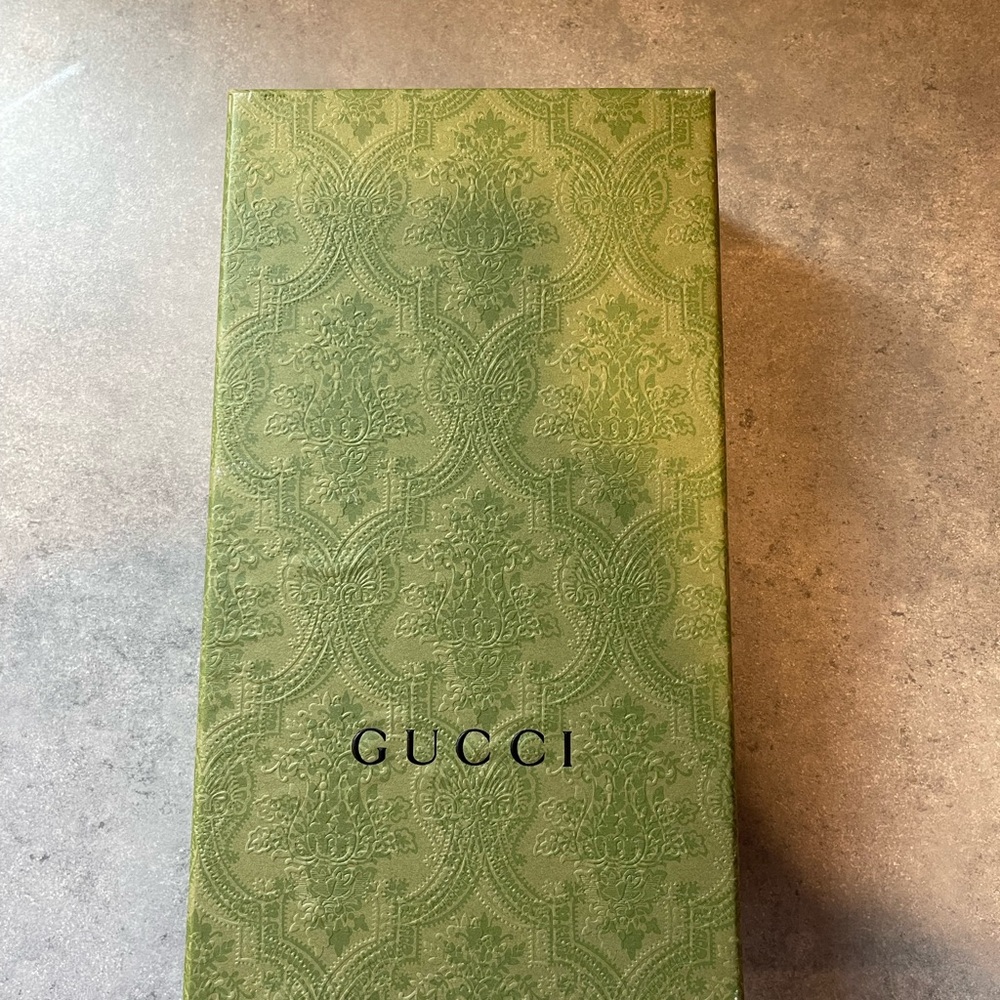 Gucci Monochrome Logo Headband - Picture 2 of 3